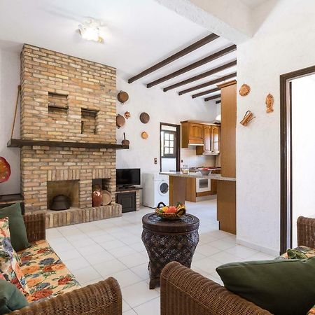Terra Corfu Chalikounas Cottage Paramonas  エクステリア 写真